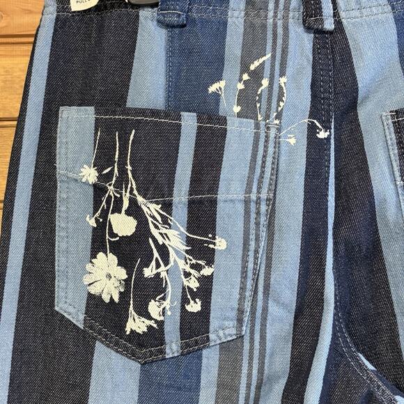 Free People We The Free Cove Crop Pull On Jeans Size Small Button Fly Beach Boho - Picture 11 of 16